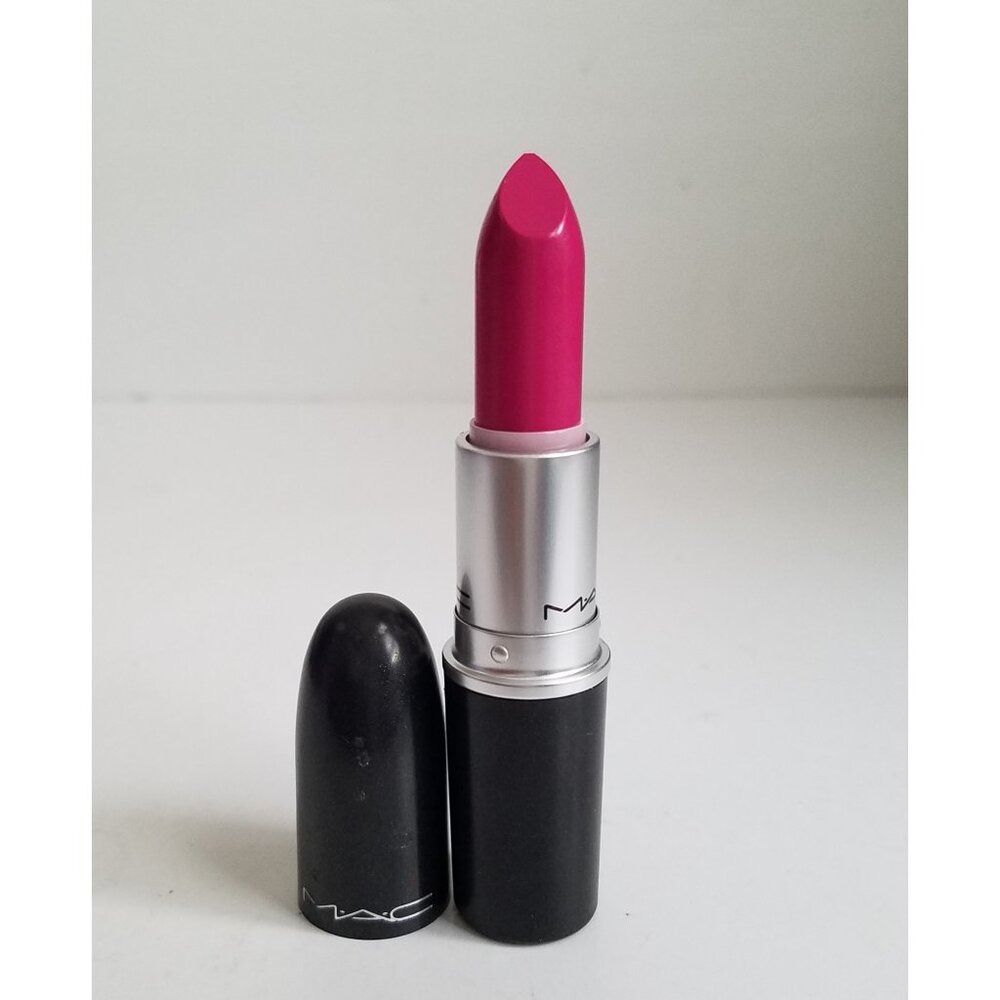 Mac Be Silly Lipstick